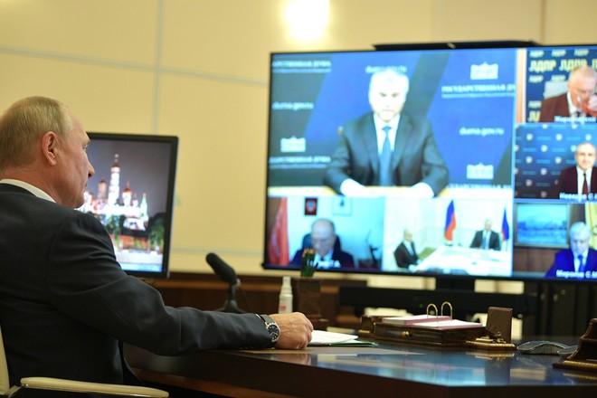ЗАДАНИЯ ДЛЯ ДУМЫ КАК ЛИДЕРЫ ФРАКЦИЙ С ПРЕЗИДЕНТОМ ОБЩАЛИСЬ