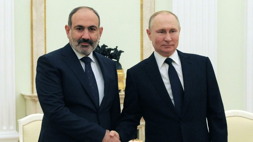 ПУТИН ПРОВЕЛ ВСТРЕЧУ В КРЕМЛЕ С ПАШИНЯНОМ