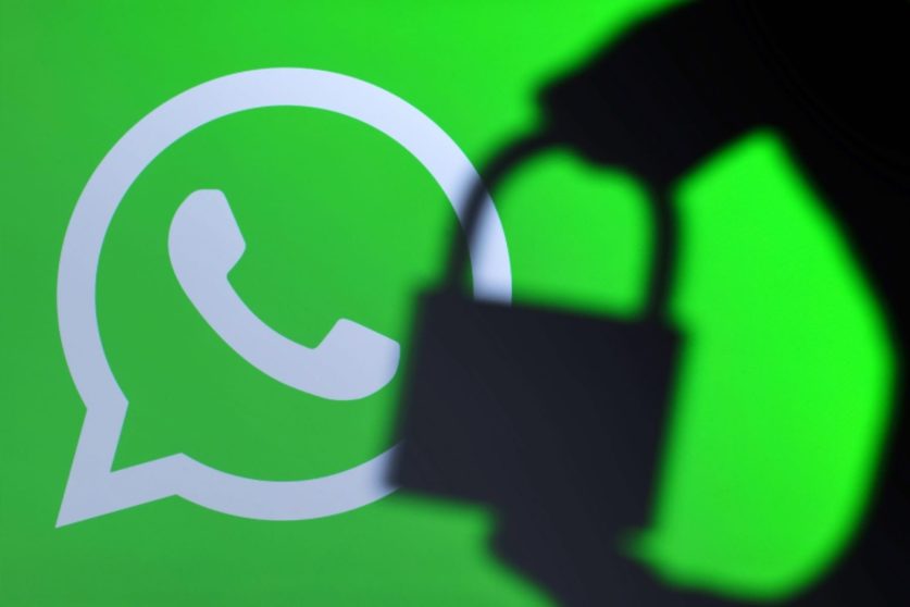 WHATSAPP ЗАБЛОКИРУЕТ ПОЛЬЗОВАТЕЛЕЙ НЕ ПРИНЯВШИХ ОБНОВЛЕНИЕ