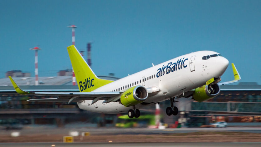 Латвийская авиакомпания airBaltic отказалась от полетов над Белоруссией