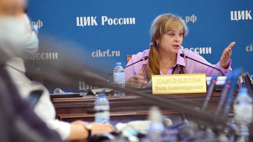 ЦИК рассмотрел первые жалобы и фейки думской кампании