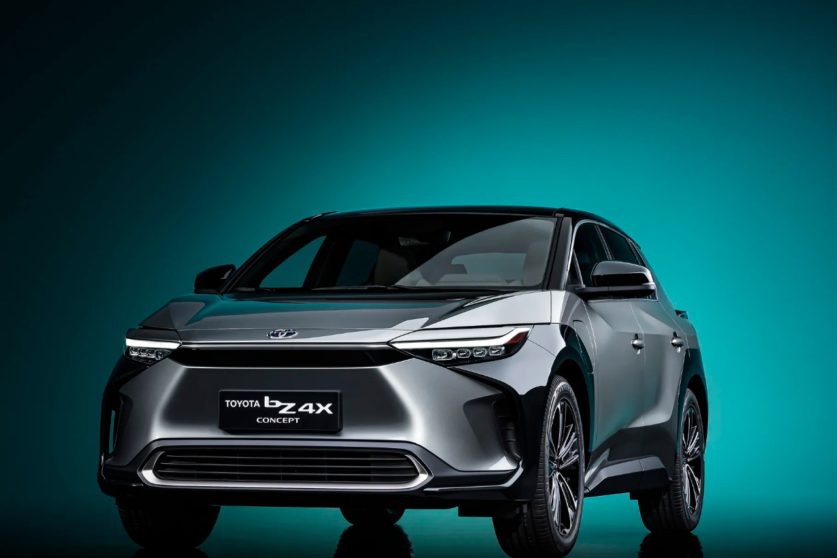Toyota инвестирует в развитие батарей