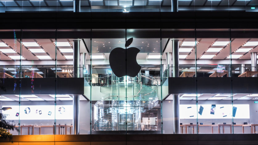 Компанию Apple обязали снять ограничения для разработчиков приложений