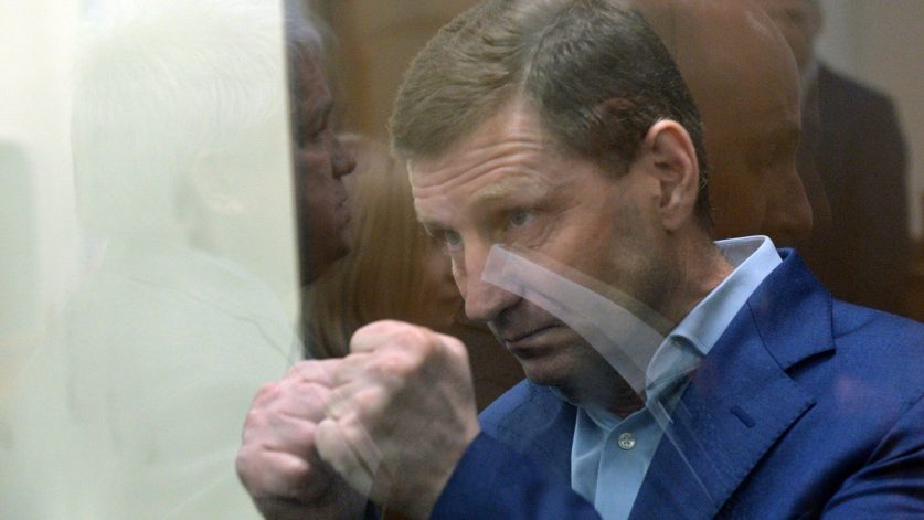 Сергей Фургал потребовал рассмотрения его дела в суде присяжных 