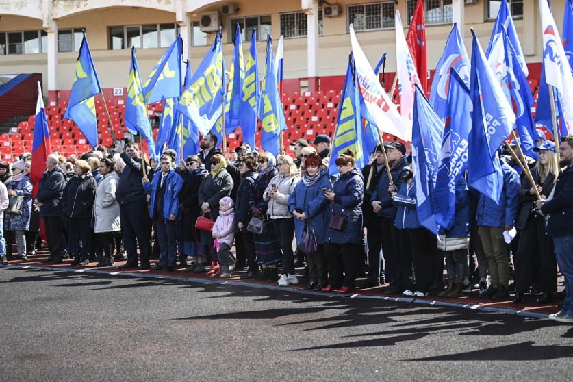 Митинг в Хабаровске в поддержку Владимира Путина