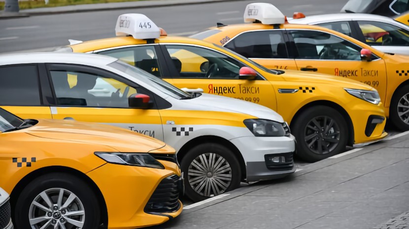 Такси обяжут передавать данные ФСБ