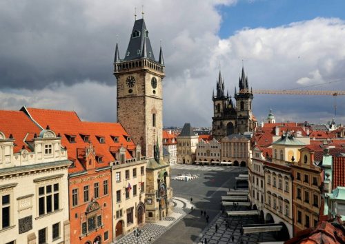 Чехия приостановила выдачу виз