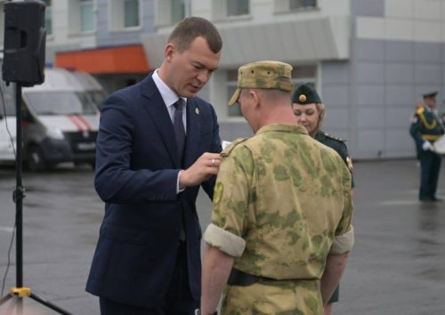 Дегтярев встретил военнослужащих Росгвардии